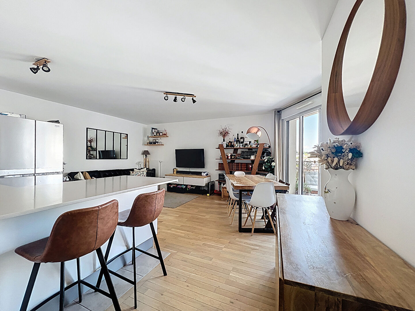 Appartement Suresnes 3 pièce(s) 69 m2