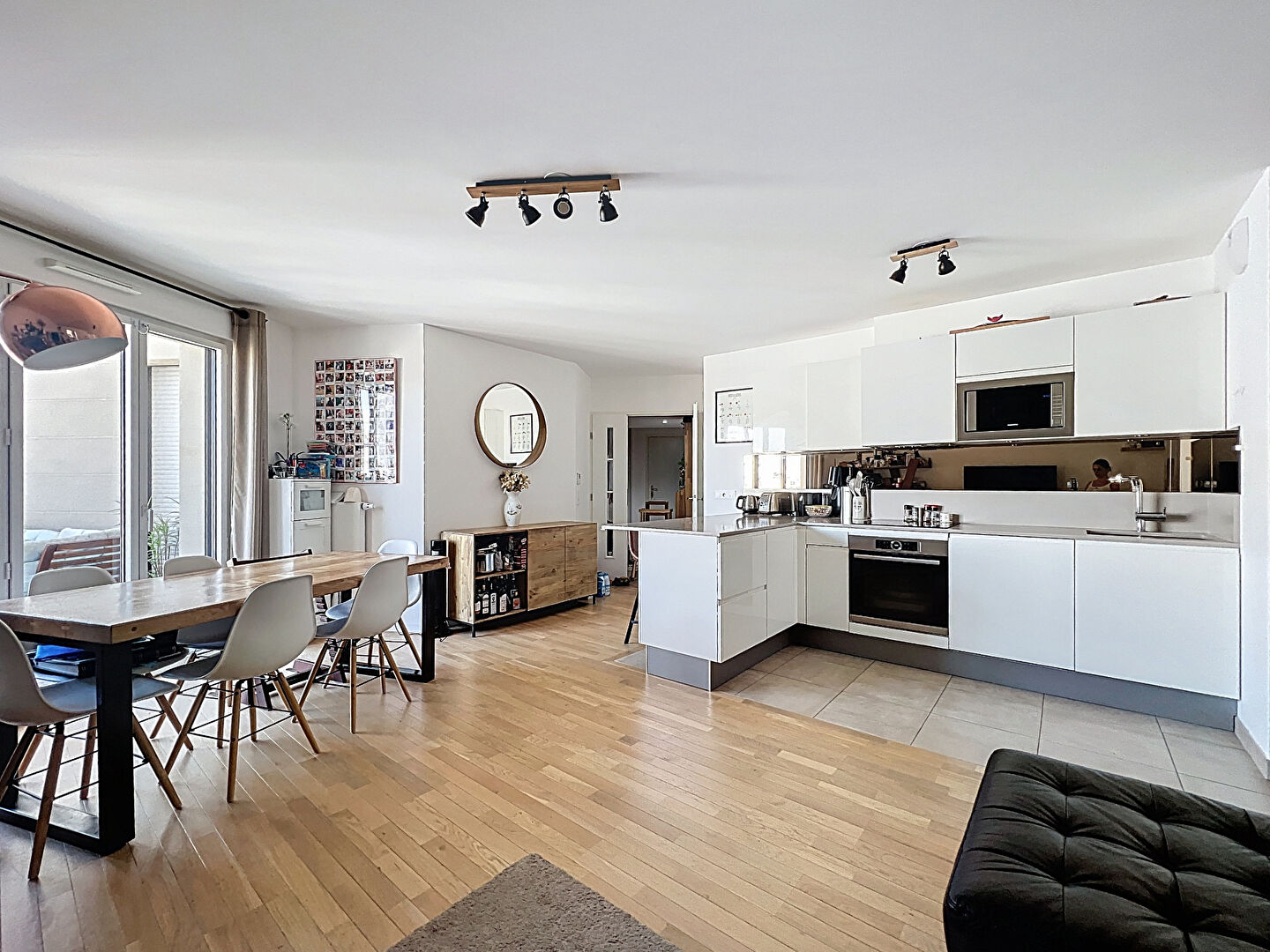 Photo Appartement Suresnes 3 pièce(s) 69 m2 image 2/6