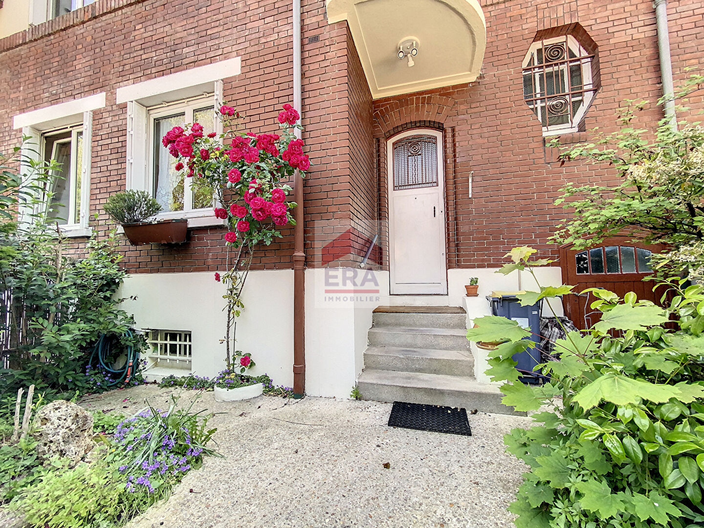 Maison Suresnes 4 pièce(s) 97 m2