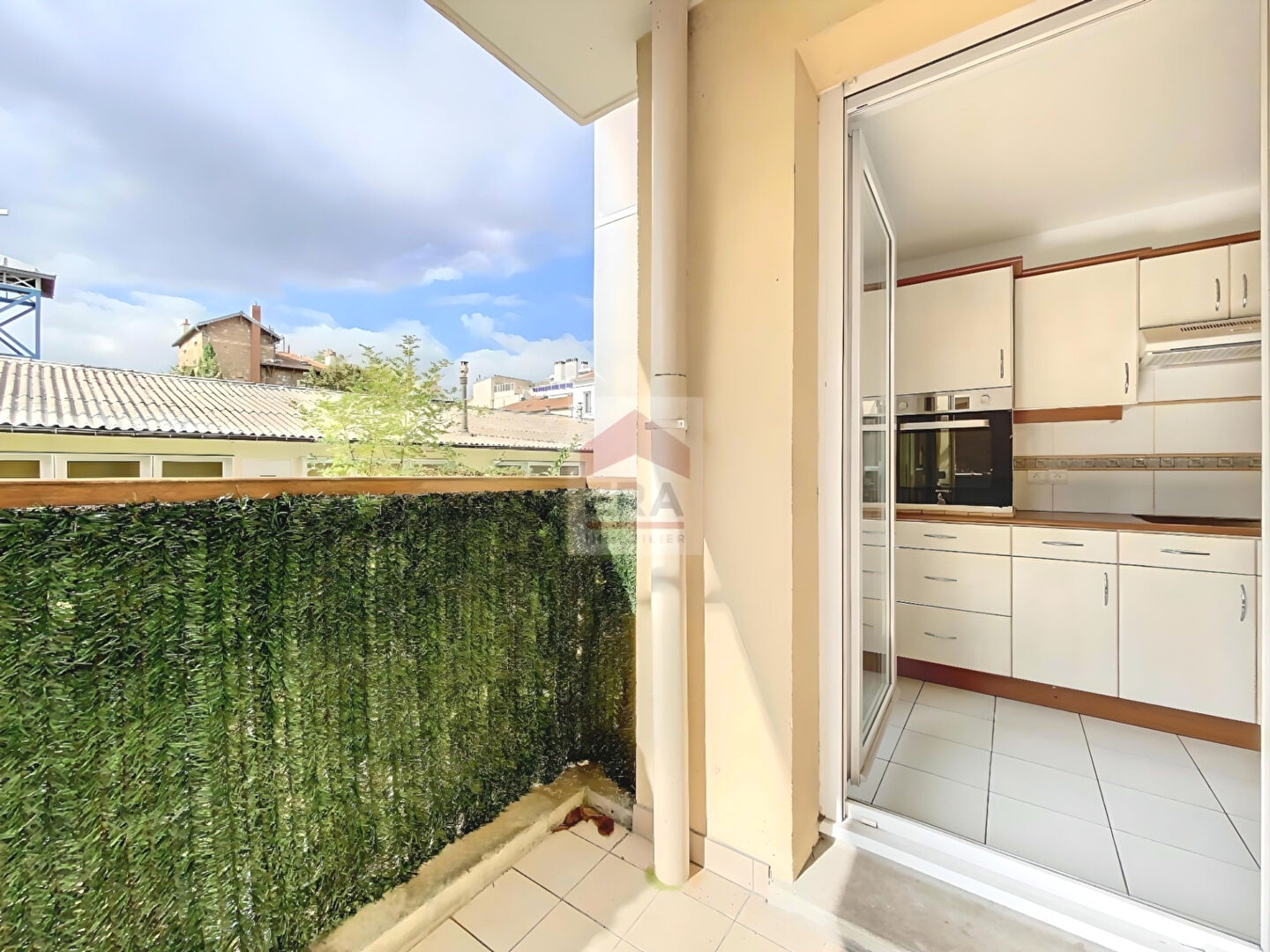 Photo Appartement Suresnes 4 pièce(s) 84 m2 image 6/6