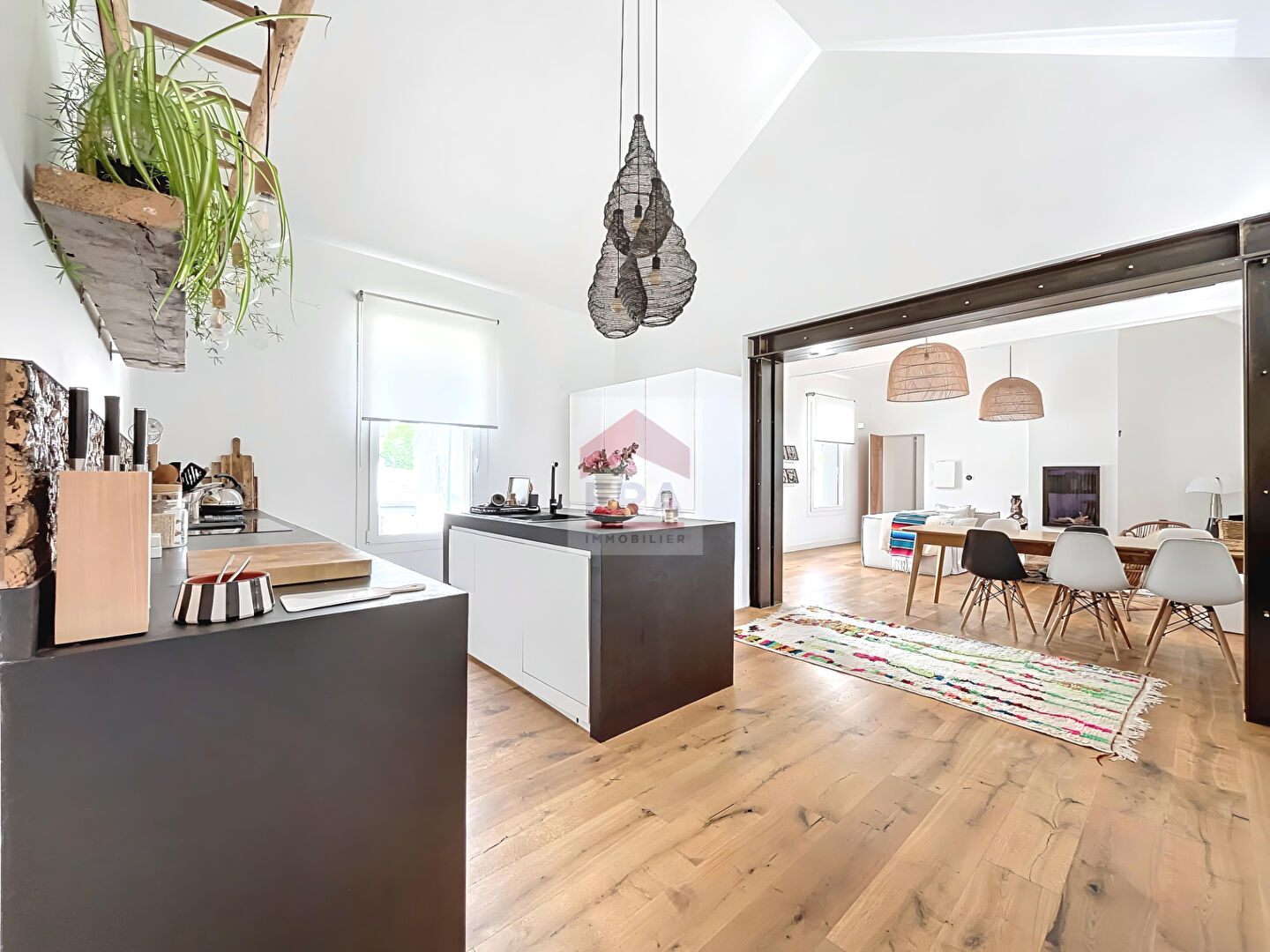 Photo Maison Suresnes 7 pièce(s) 190 m2 image 2/6