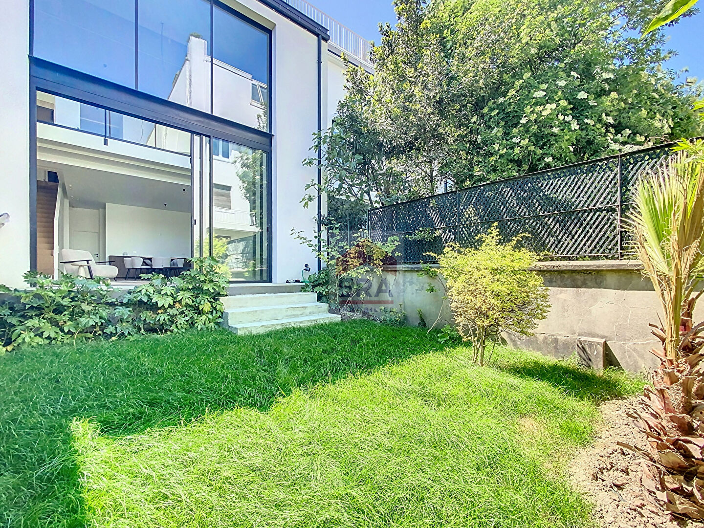 Maison Suresnes 5 pièce(s) 182 m2