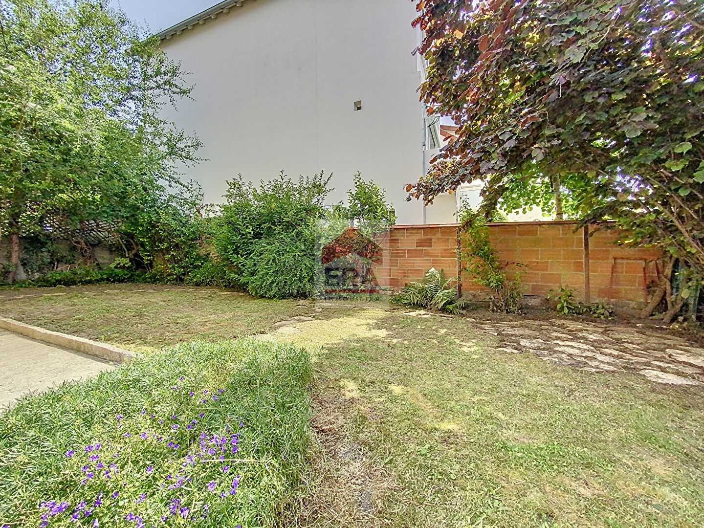 Photo Maison Suresnes 190 M2 image 4/6