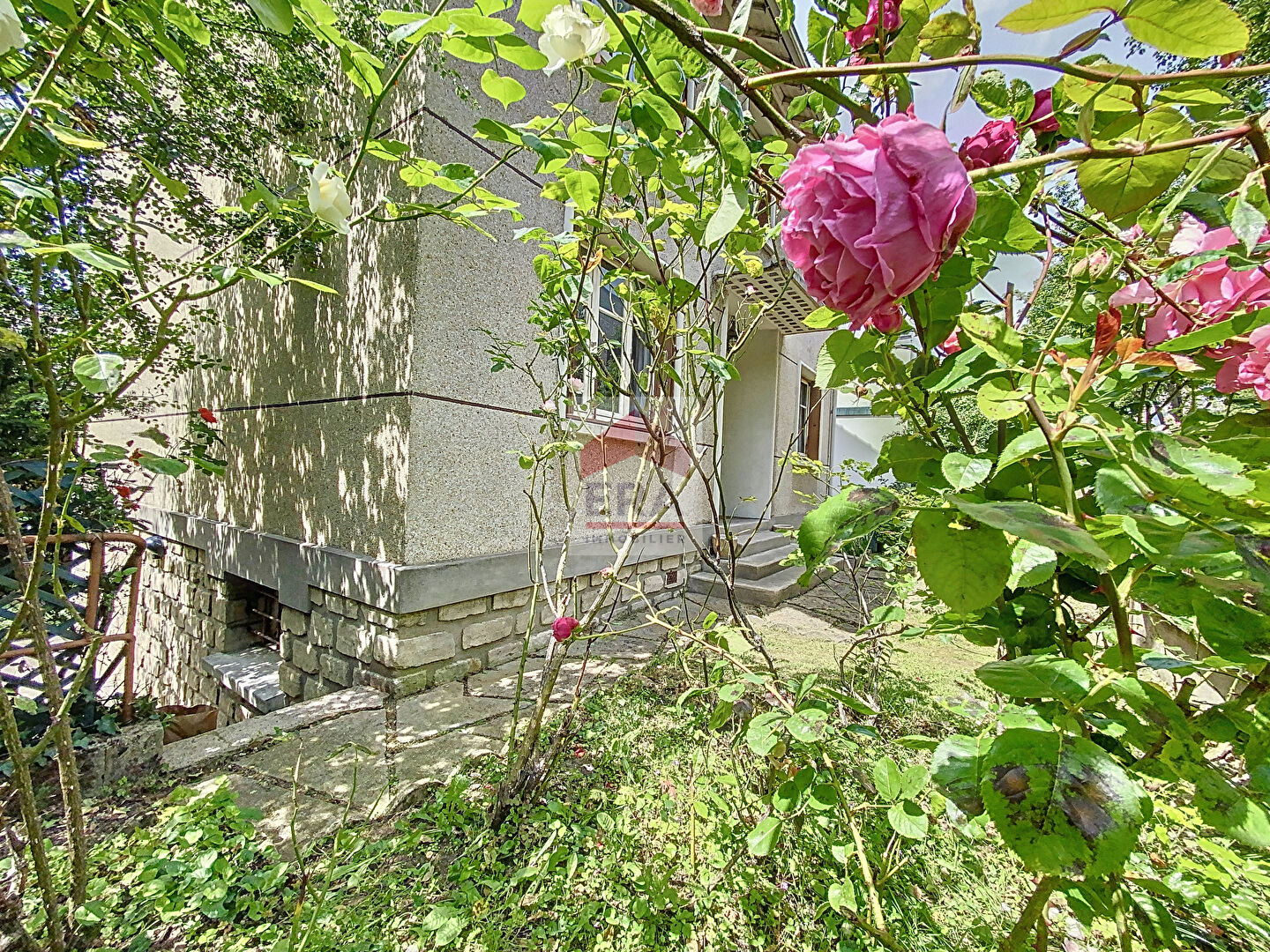 Photo Maison Suresnes 190 M2 image 6/6