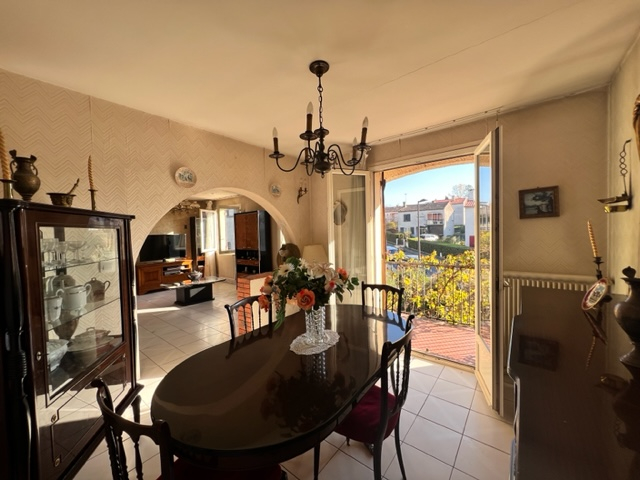 Photo Quint Fonsegrives Maison 11 pièce(s) 209.91 m2 avec terrasse et piscine image 2/6