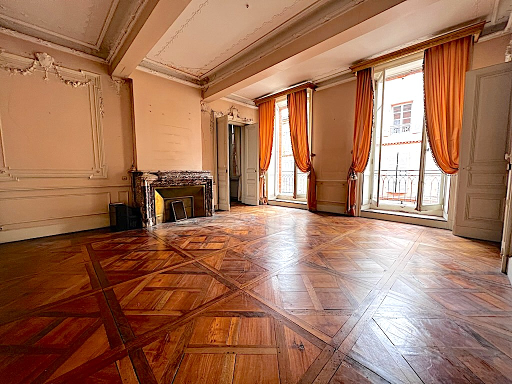 immeuble Ancien à rénover  - 82 Castelsarrasin