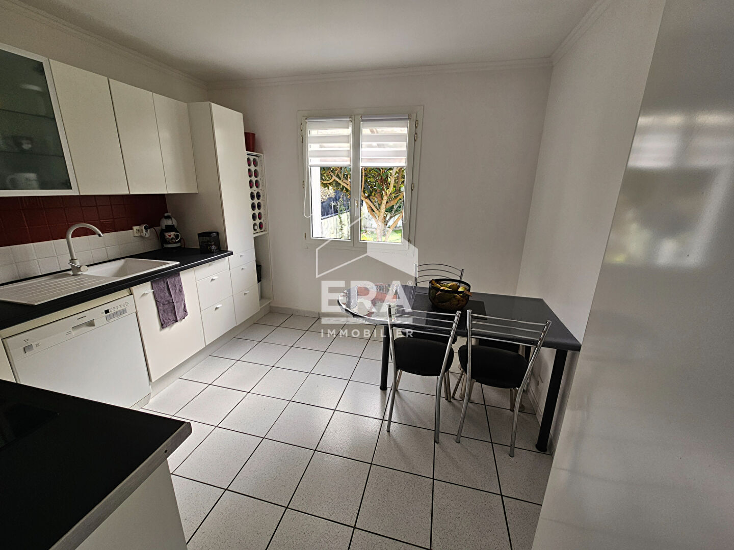 Photo Maison à vendre à Neuilly-sur-Marne - Référence 2152 image 5/6