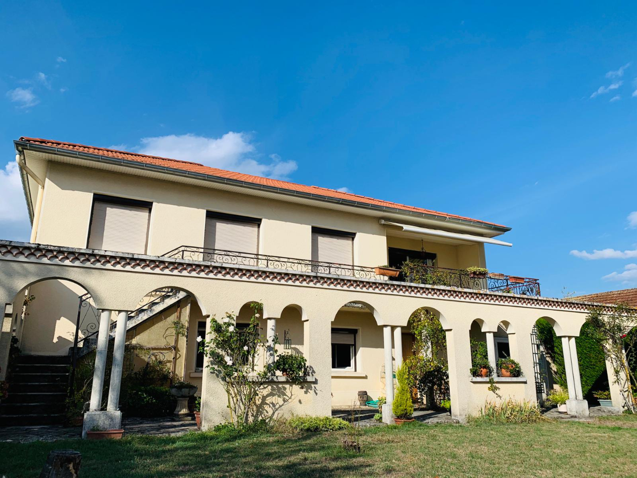 Maison Vicenbigorre vue Pyrénées VicenBigorre 65500