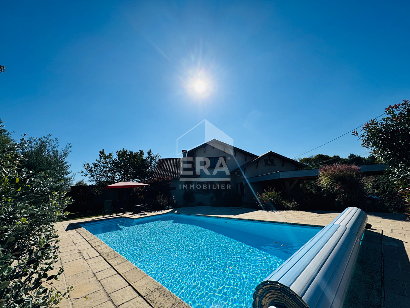 Agence immobilière de 
 ERA VAL ADOUR - ERA VAL D'ADOUR IMMOBILIER 
