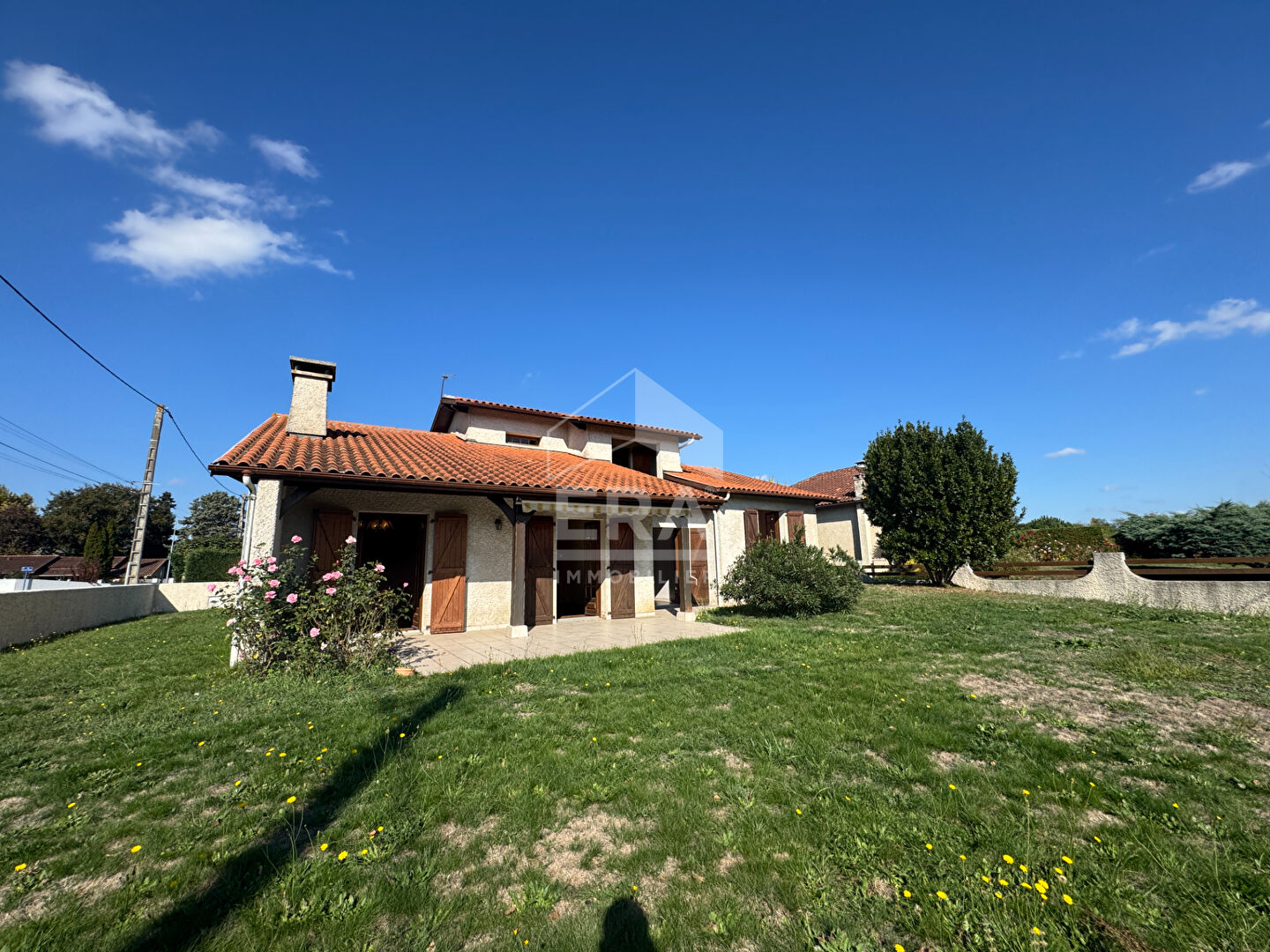 Agence immobilière de 
 ERA VAL ADOUR - ERA VAL D'ADOUR IMMOBILIER 
