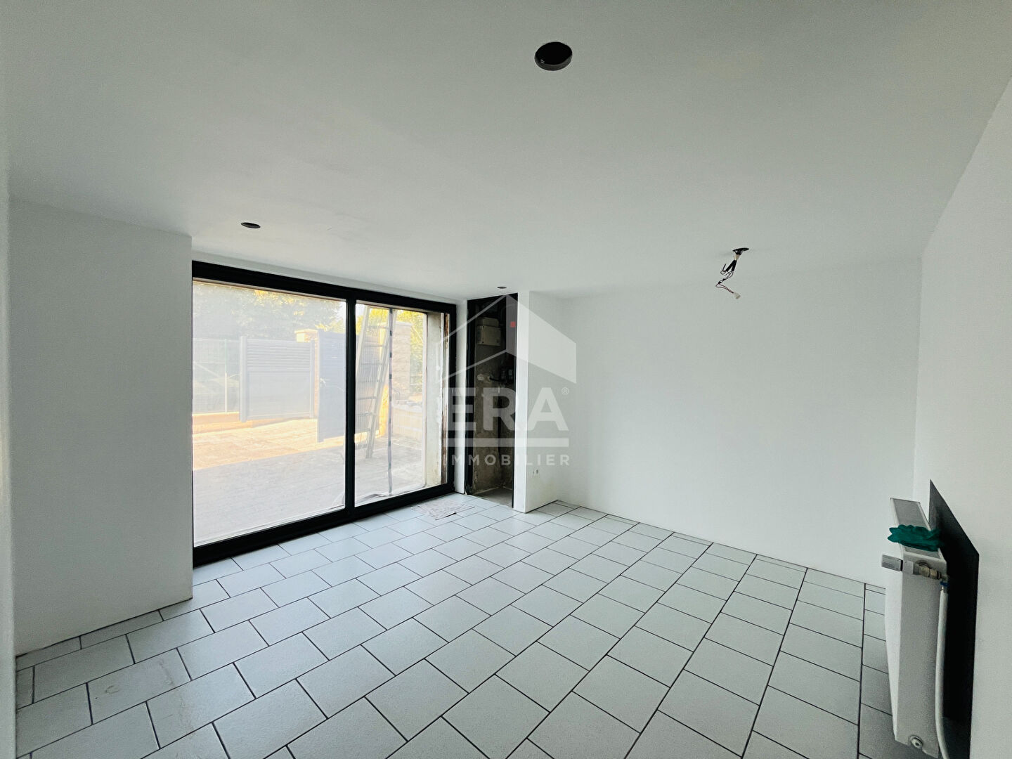 Agence immobilière de 
 ERA VAL ADOUR - ERA VAL D'ADOUR IMMOBILIER 
