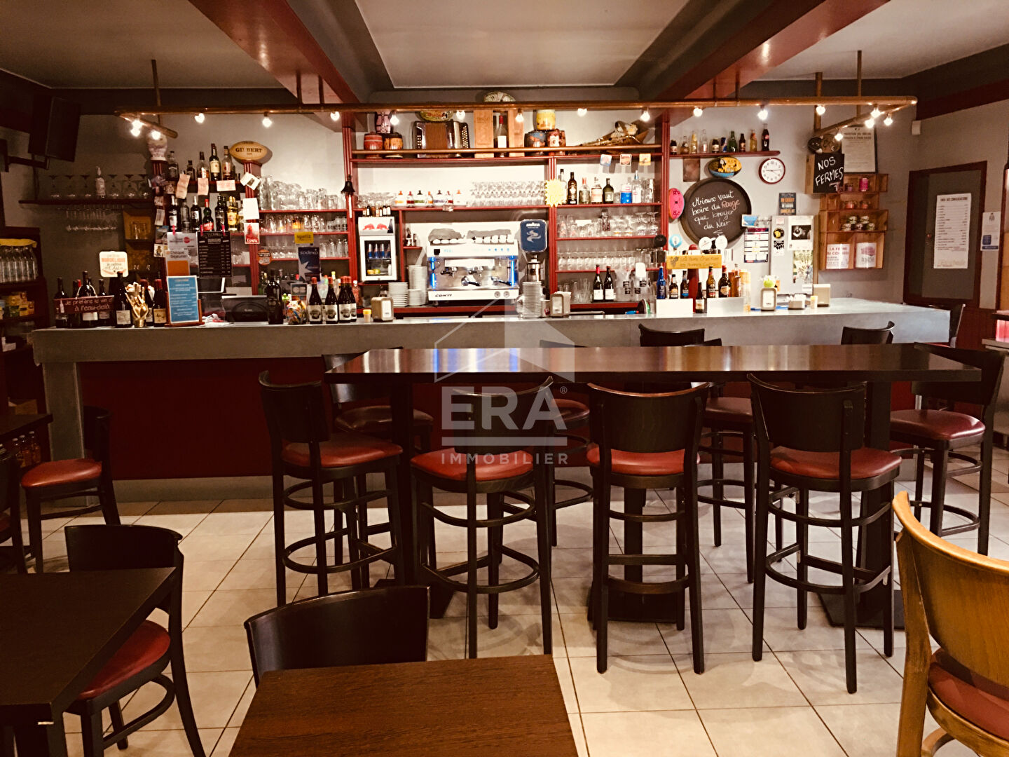 Photo À vendre - Murs commerciaux Bar Restaurant avec chambres + Maison attenante | Villecomtal-sur-Arros image 2/6