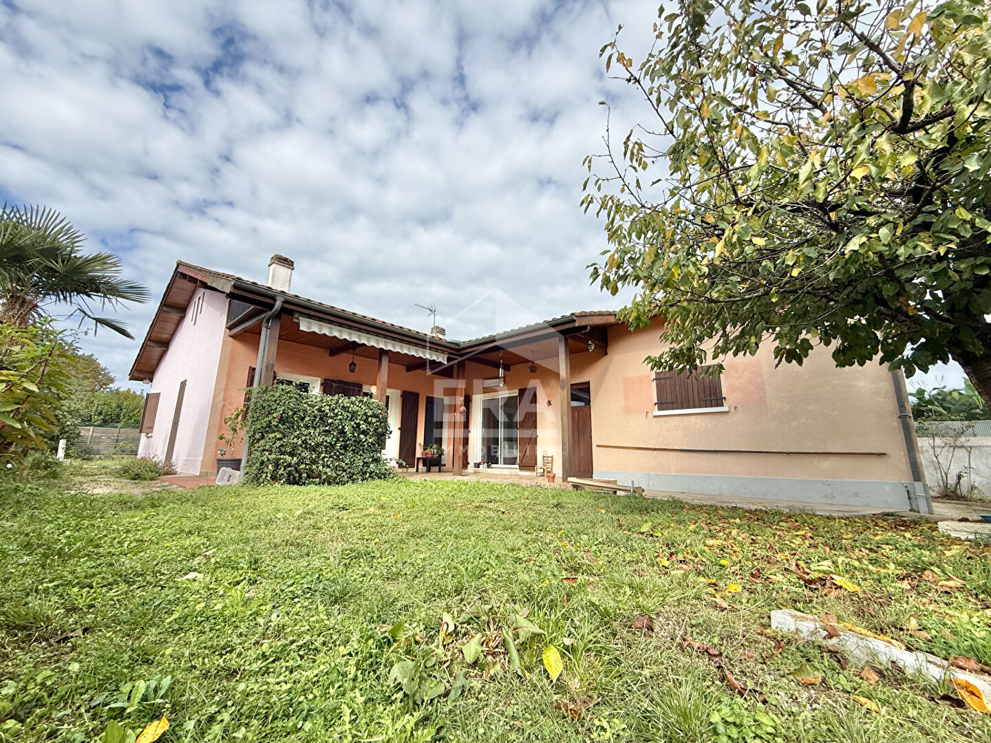 A vendre maison plain-pied avec jardin