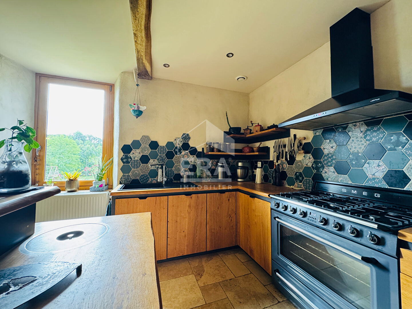 Photo Maison entièrement rénovée dans un cadre privilégié image 3/6