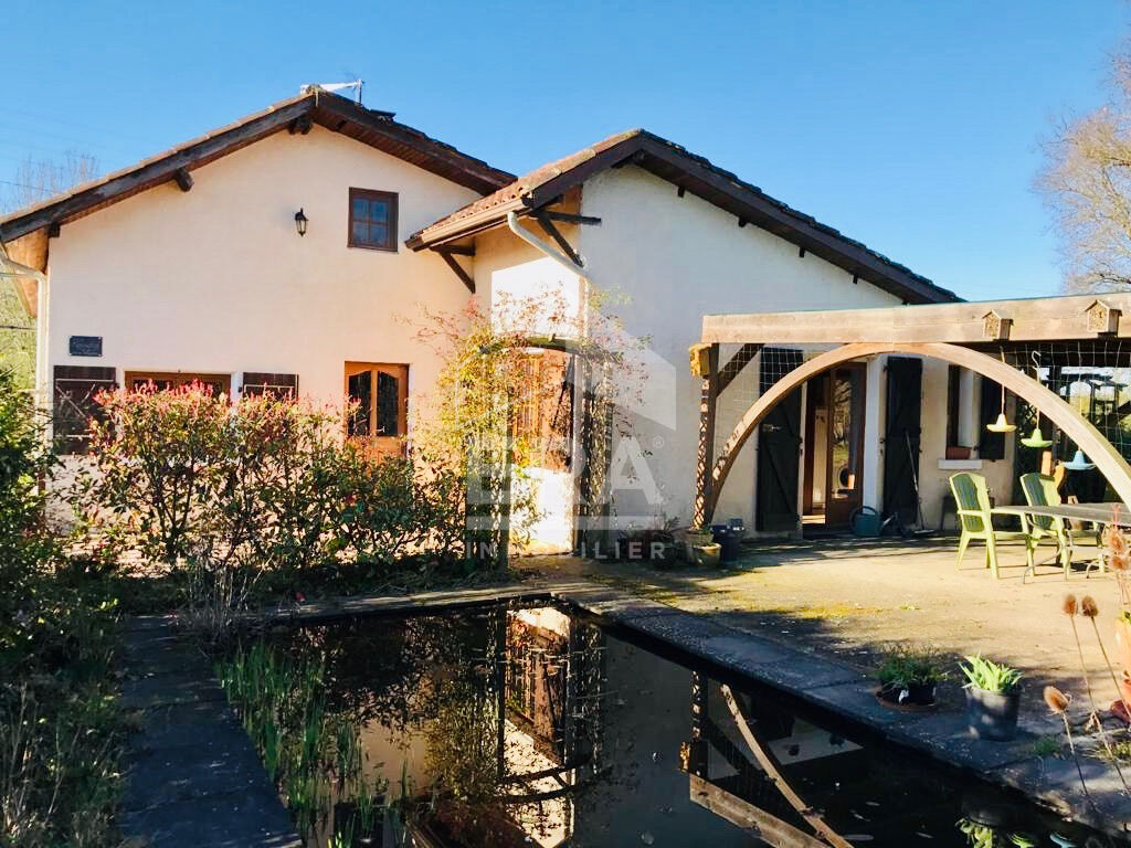 Agence immobilière de 
 ERA VAL ADOUR - ERA VAL D'ADOUR IMMOBILIER 
