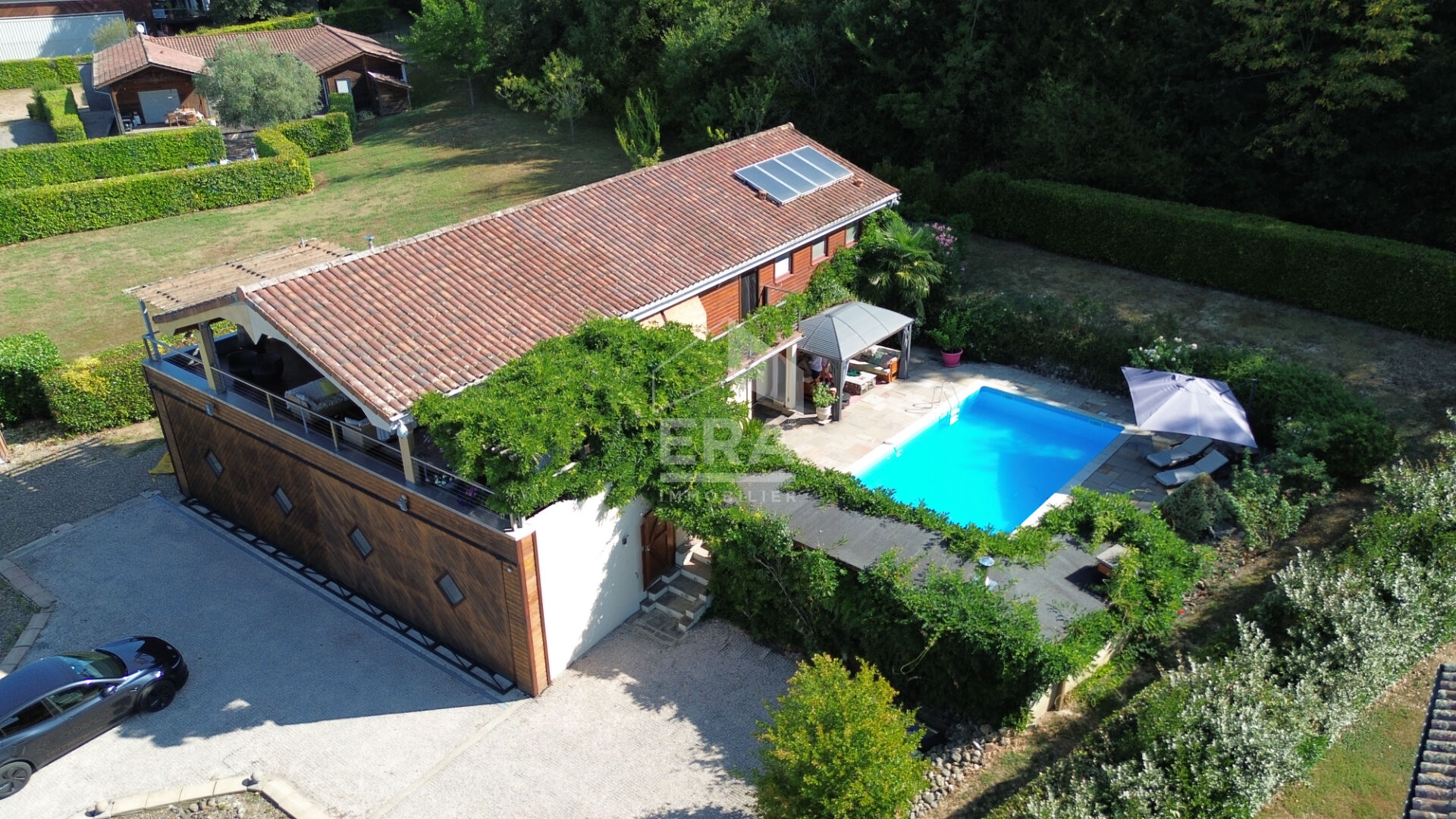 Agence immobilière de 
 ERA VAL ADOUR - ERA VAL D'ADOUR IMMOBILIER 
