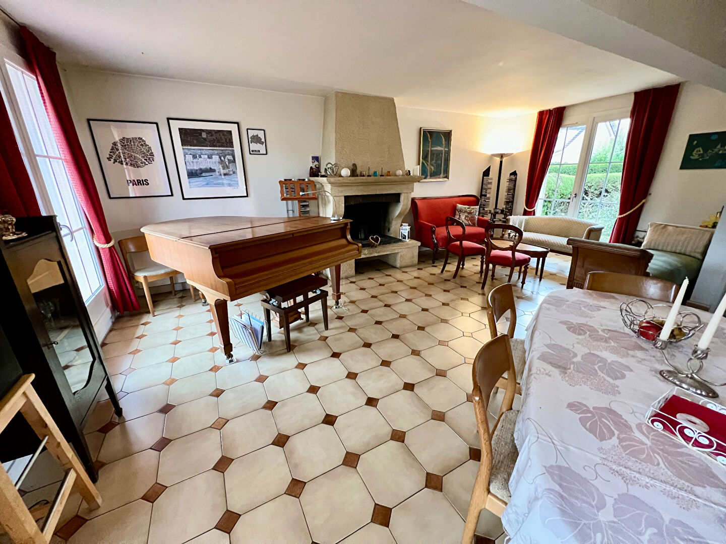 Photo Maison 7 pièce(s) 160 m2 Les Loges En Josas image 3/6