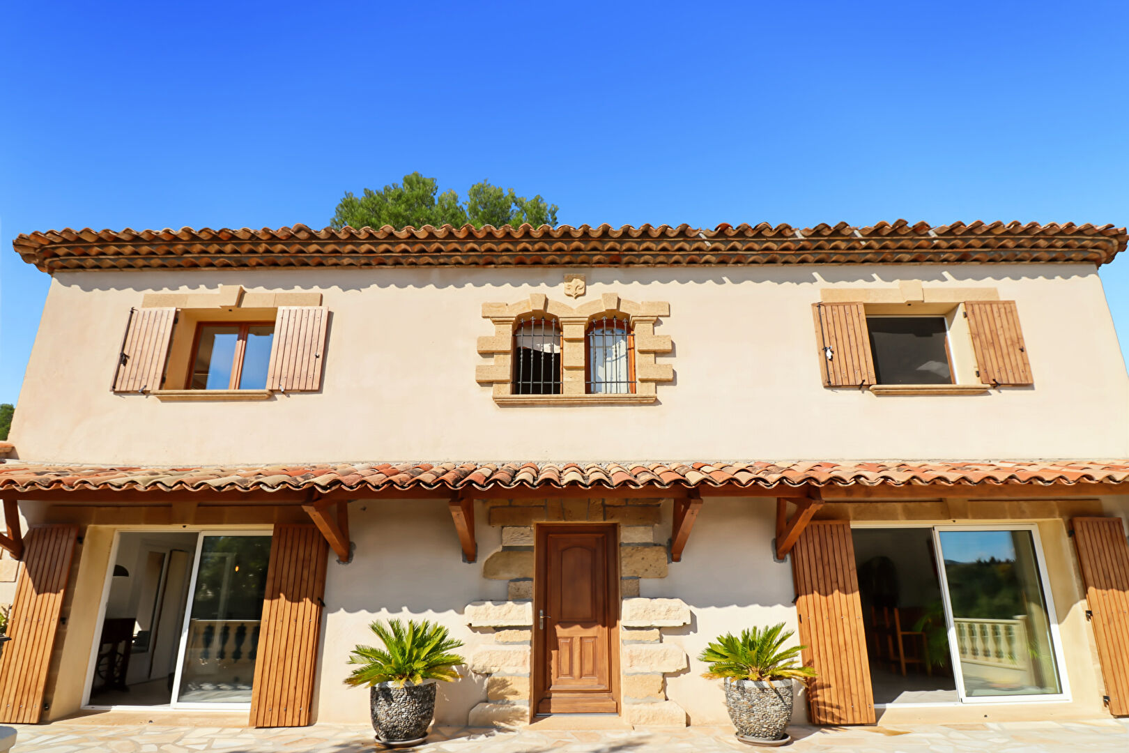 Maison Rognac 7 pièce(s) 277 m2