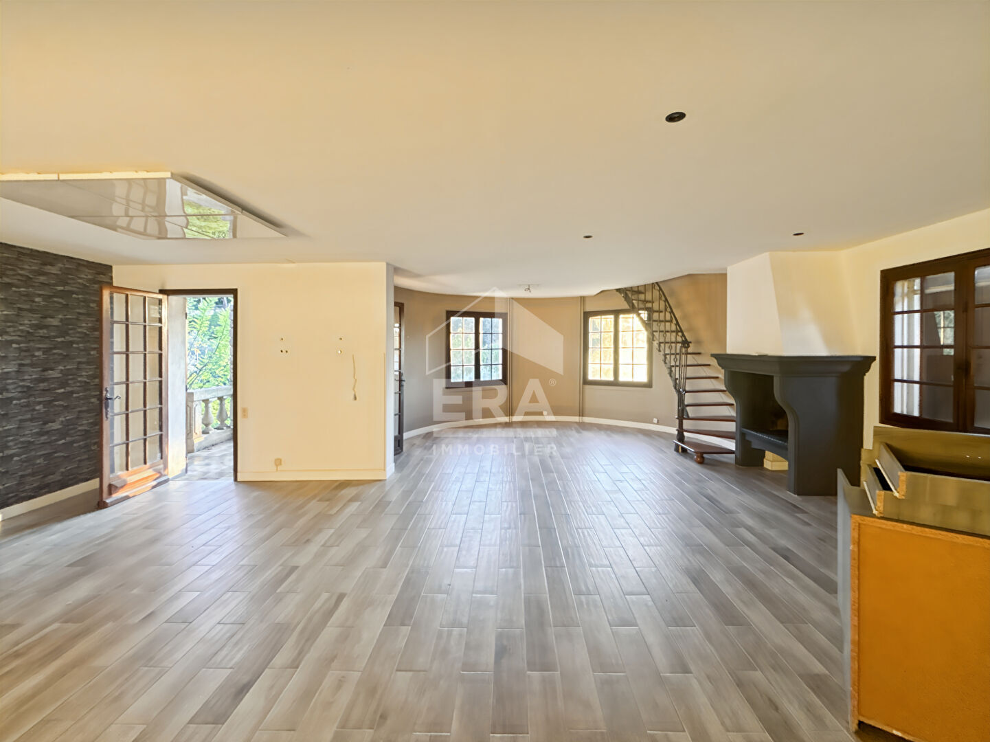 Haut de villa 5 pièces - 4 chambres