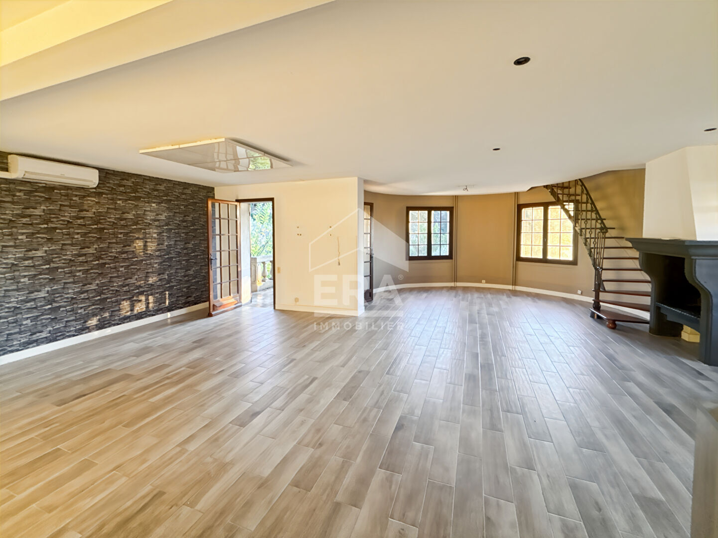 Photo Haut de villa 5 pièces - 4 chambres image 3/6