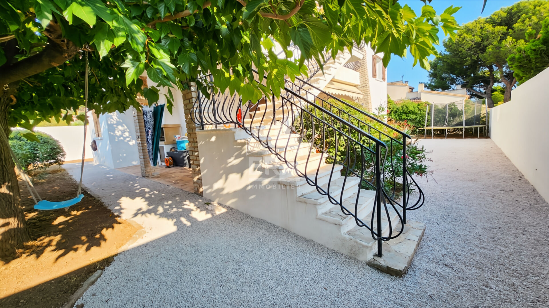 Photo Maison divisée en 2 appartements ? Secteur recherché de Vitrolles Nord image 6/6