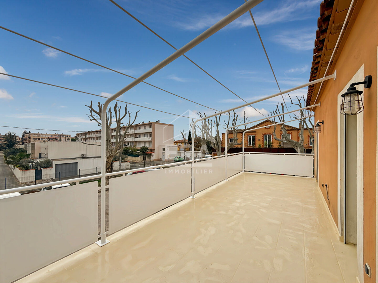 Appartement  / haut de villa Marignane 3 pièces sans charges