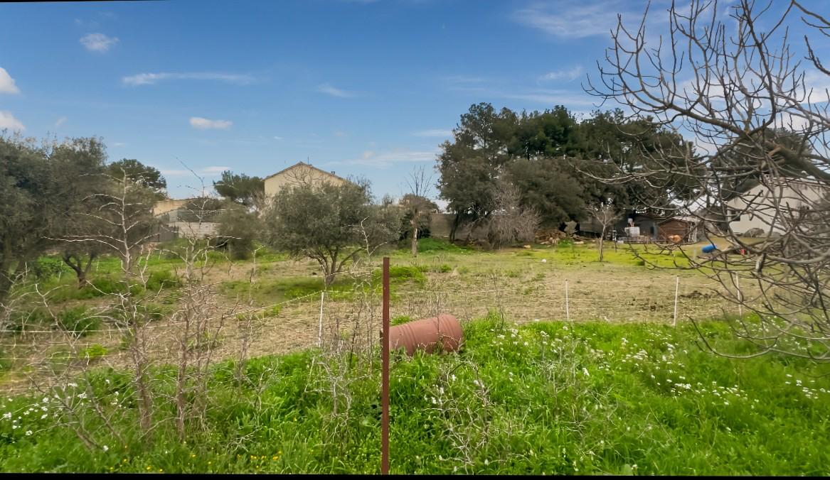 Terrain de 1000 m² à Miramas : L'opportunité idéale pour votre futur projet !