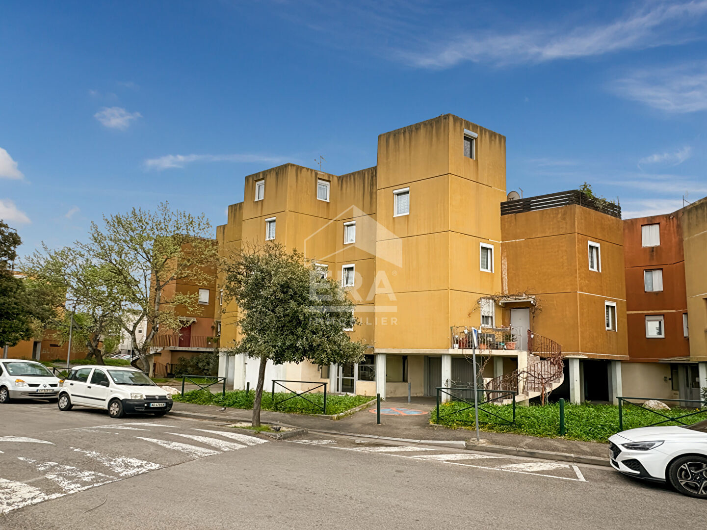 Appartement T5 de 99 m² avec terrasse et garage ? Rue de la Rose des Vents, 13140 Miramas