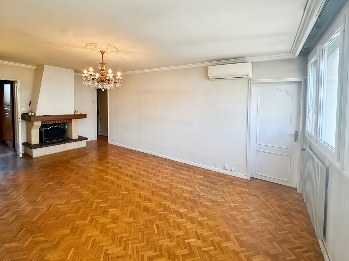Photo Appartement T4 Residence les borels 13015 image 3/5
