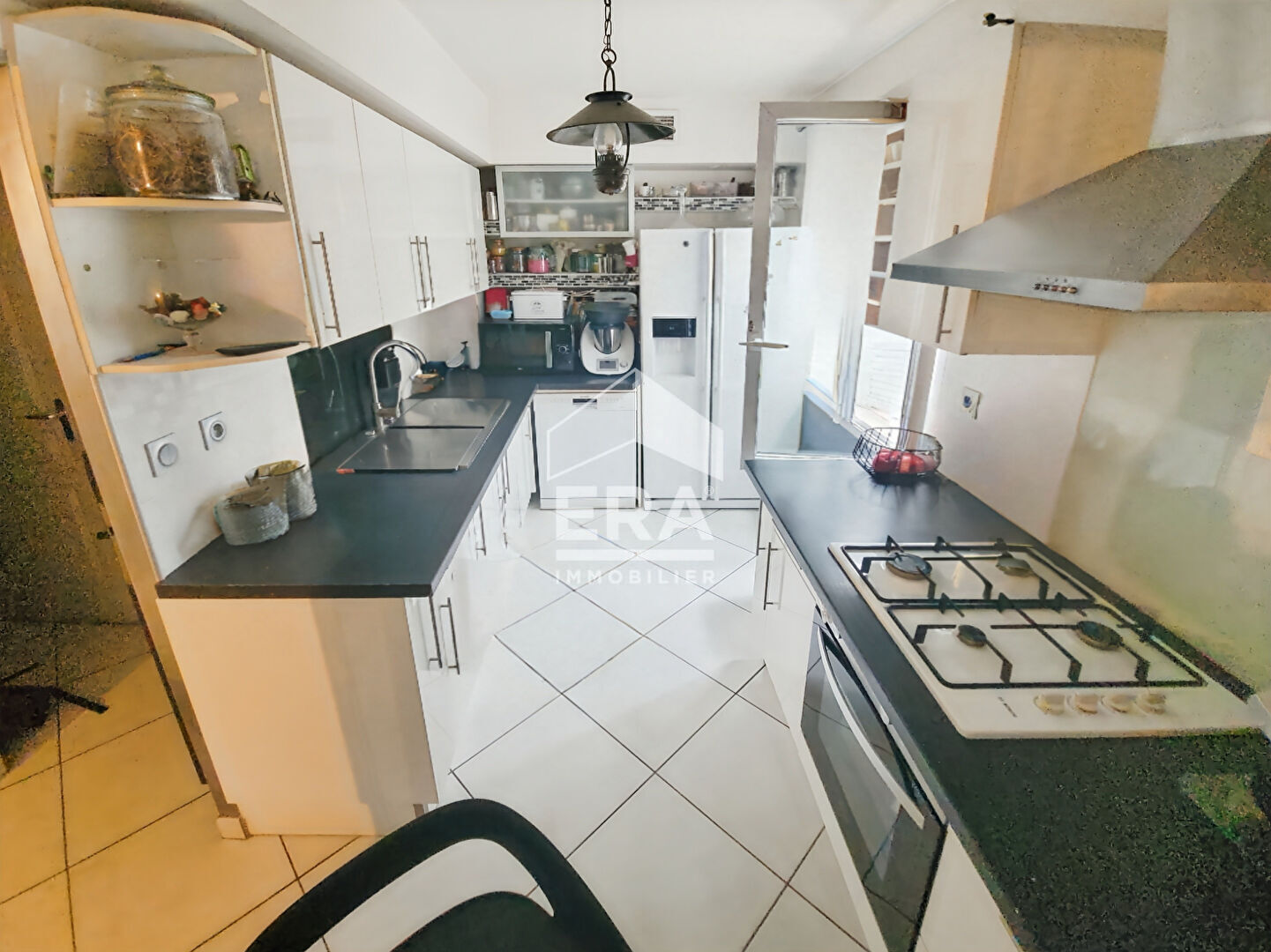 Photo Maison Salon De Provence 5 pièce(s) 93 m2 image 4/6