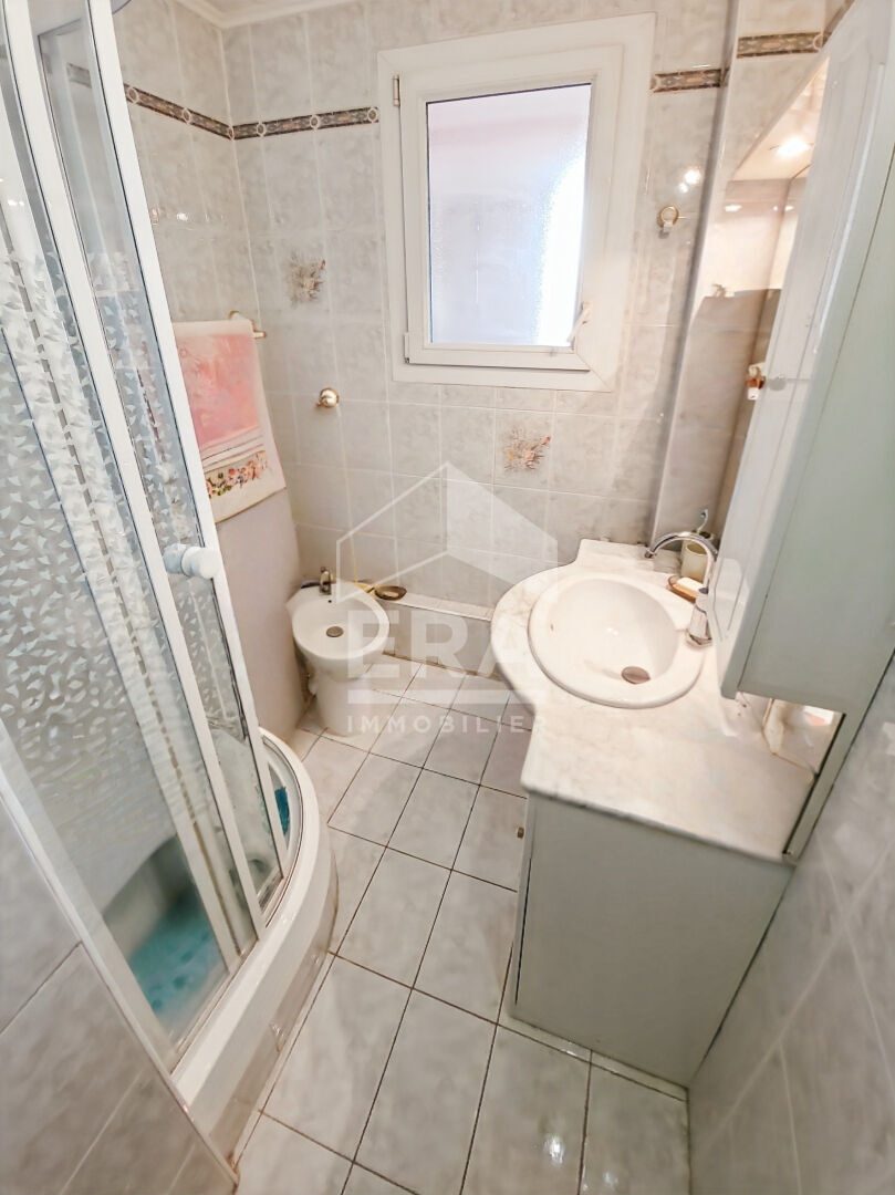 Photo Appartement Salon De Provence 5 pièce(s) 78 m2 image 6/6