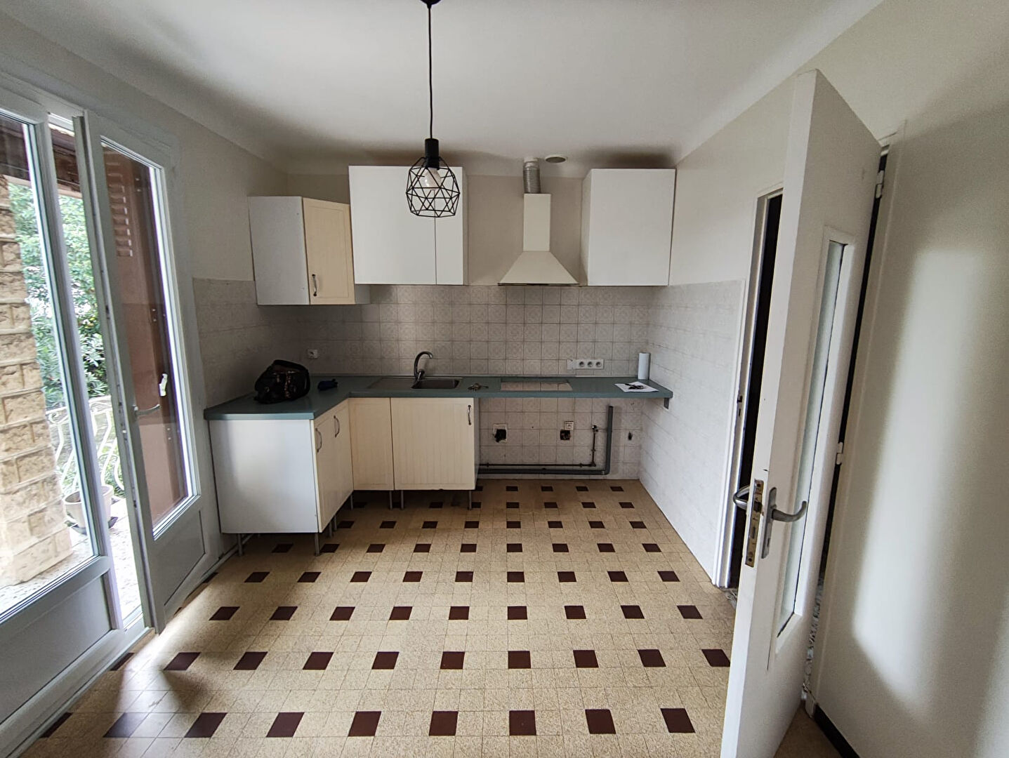 Photo Maison Saint Victoret 5 pièce(s) 98.81 m2 image 4/6