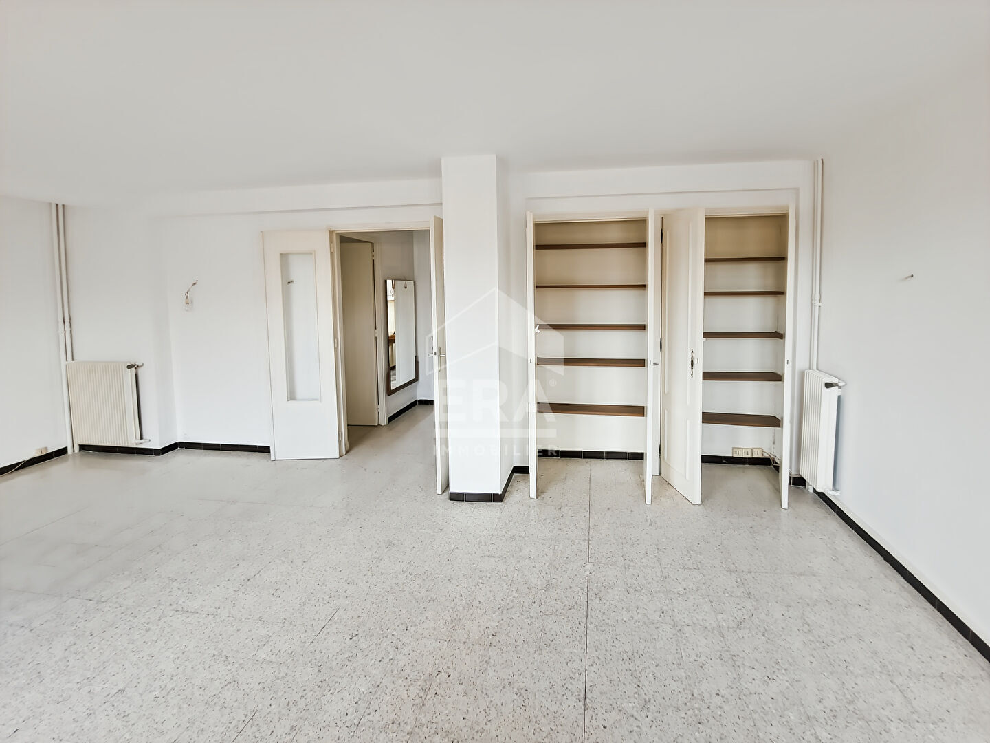 Photo Appartement Salon-de-provence 4 pièce(s) 87m2 image 3/6