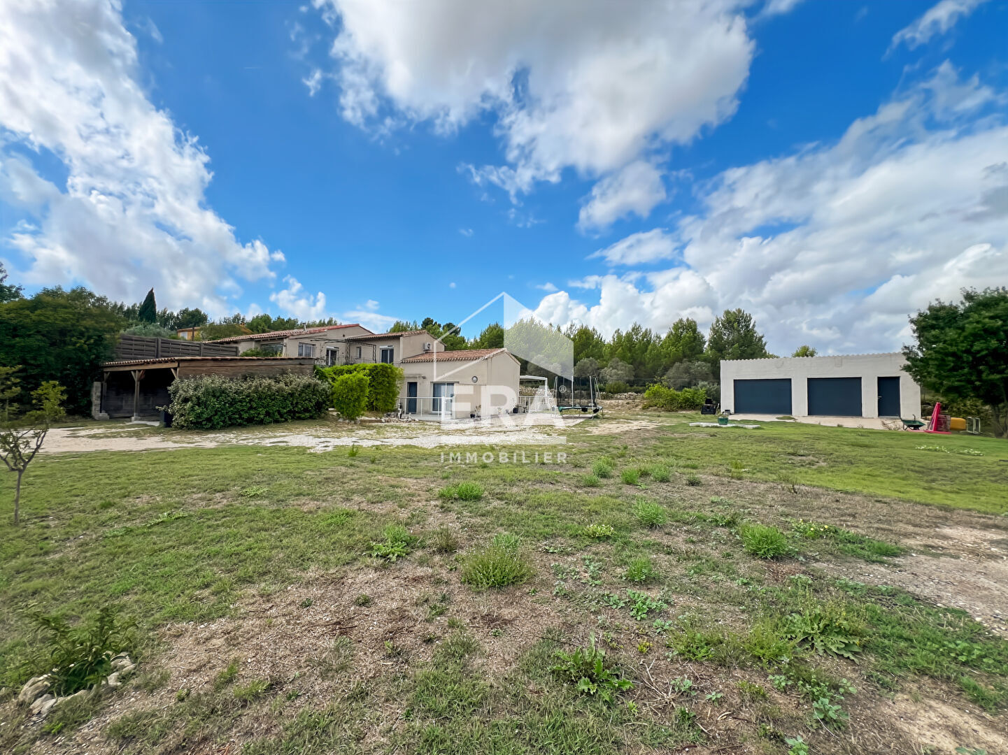 Photo Maison Velaux 7 pièce(s) 190 m2 image 1/6