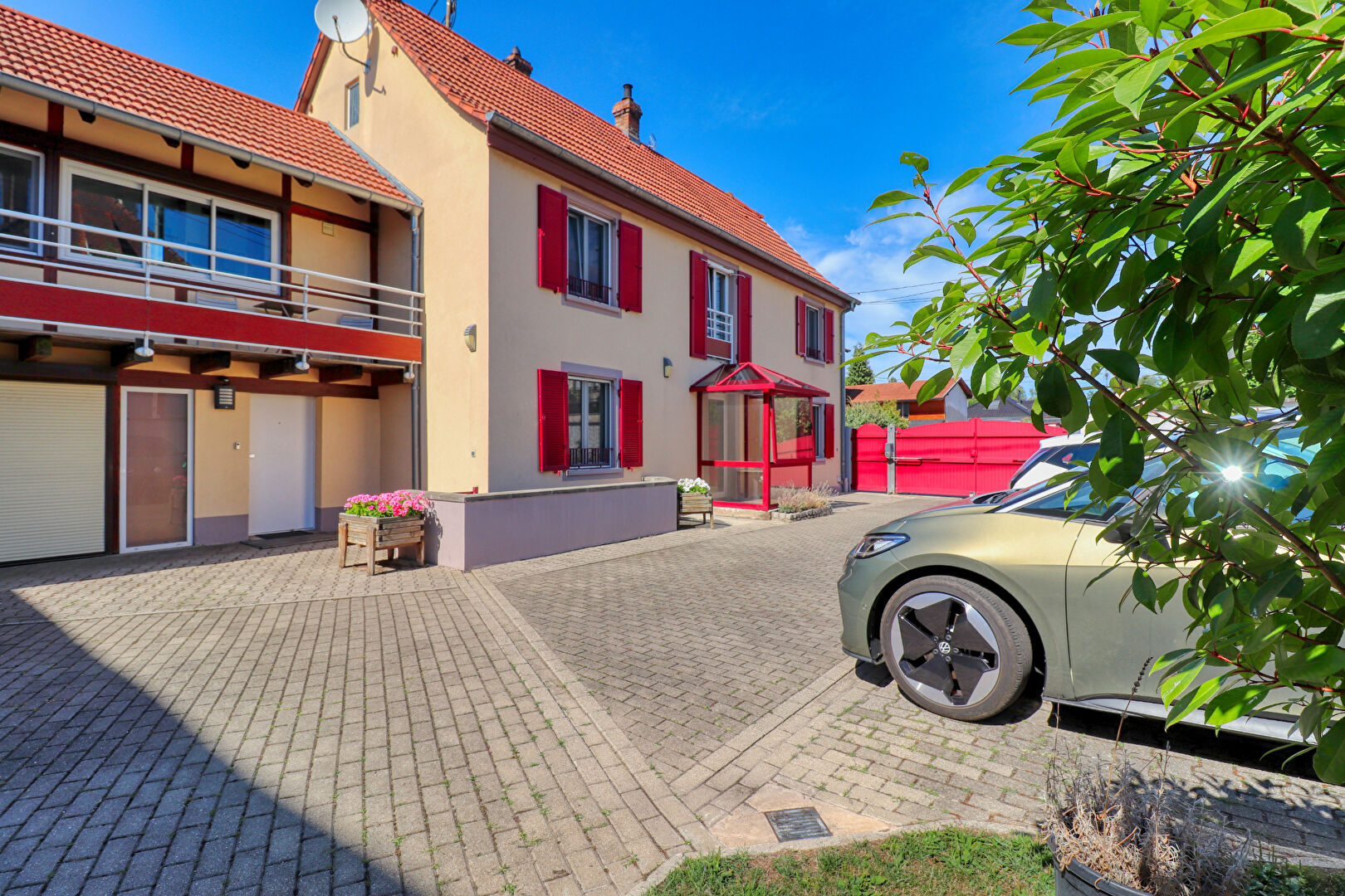 Photo Maison de caractère avec annexes et garages à OSTWALD image 3/6