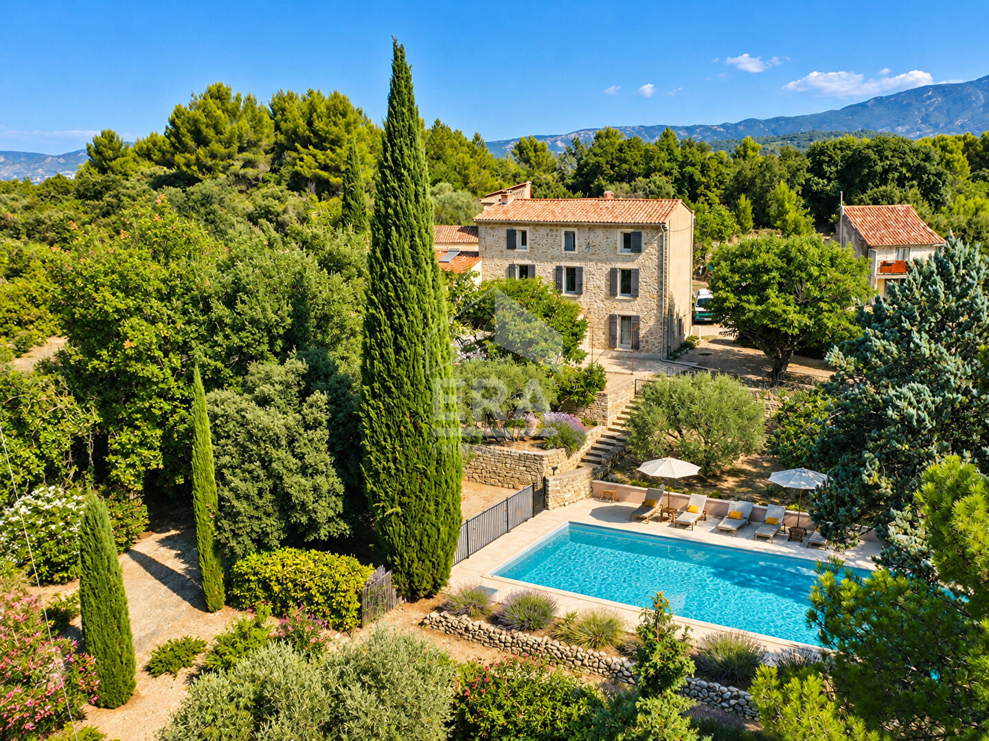Agence immobilière de 
 ERA VENTOUX - ERA VENTOUX IMMOBILIER 
