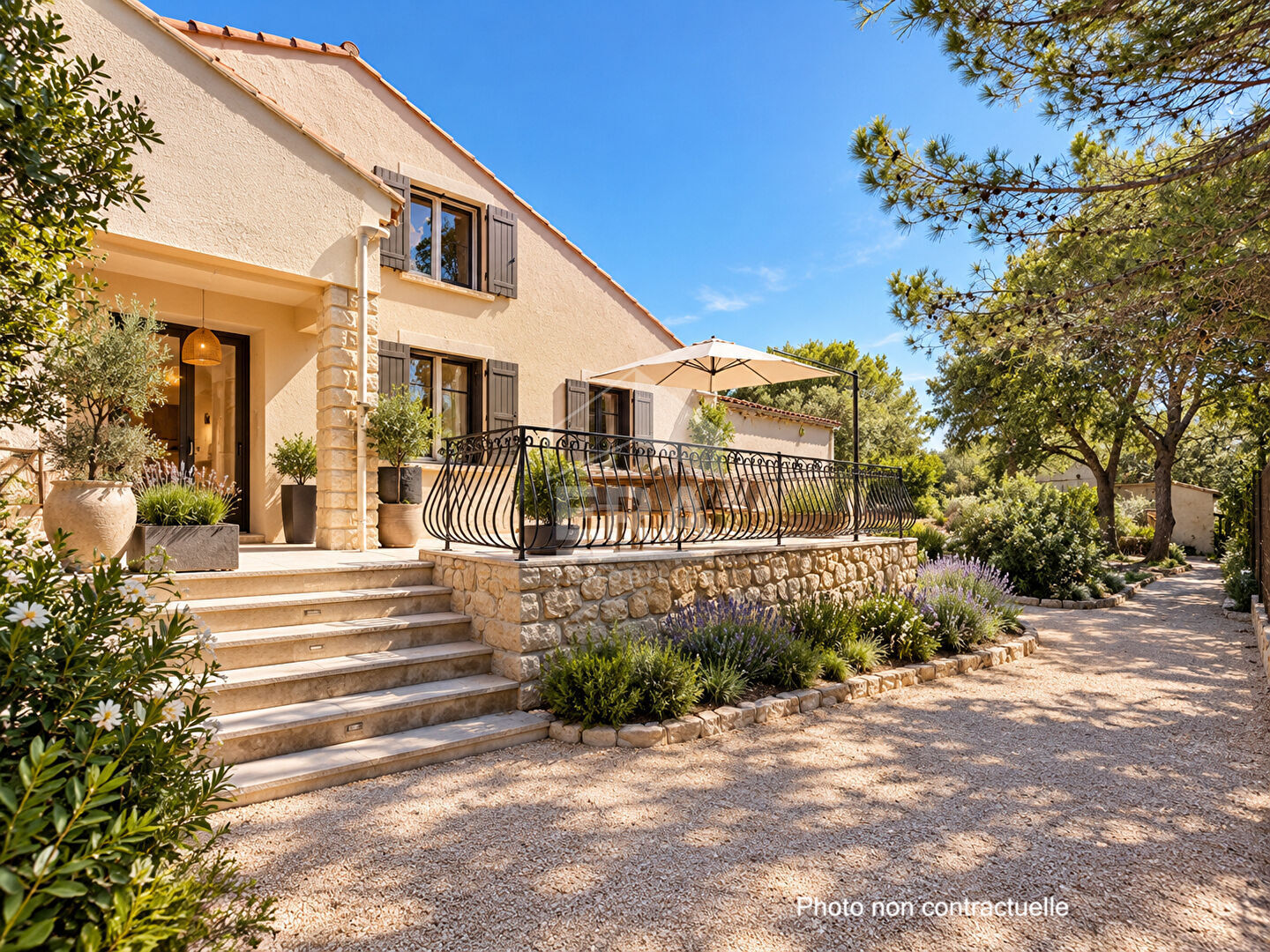 Agence immobilière de 
 ERA VENTOUX - ERA VENTOUX IMMOBILIER 
