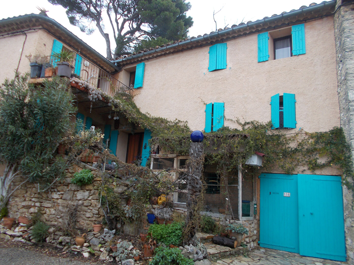Agence immobilière de 
 ERA VENTOUX - ERA VENTOUX IMMOBILIER 
