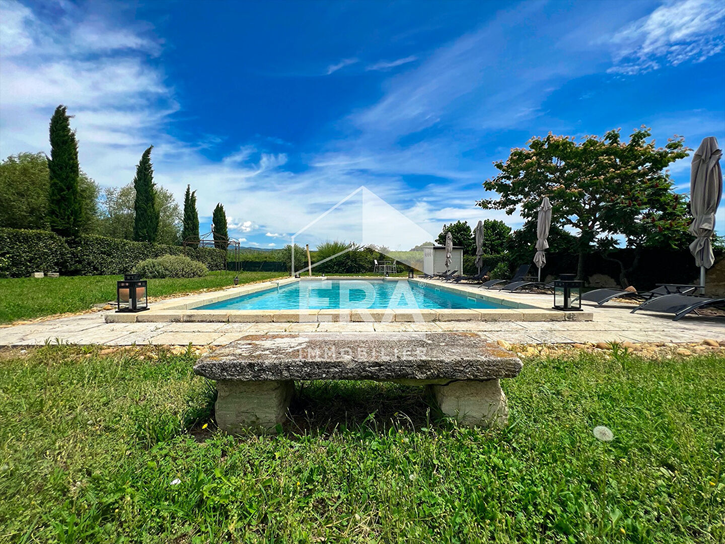 Agence immobilière de 
 ERA VENTOUX - ERA VENTOUX IMMOBILIER 
