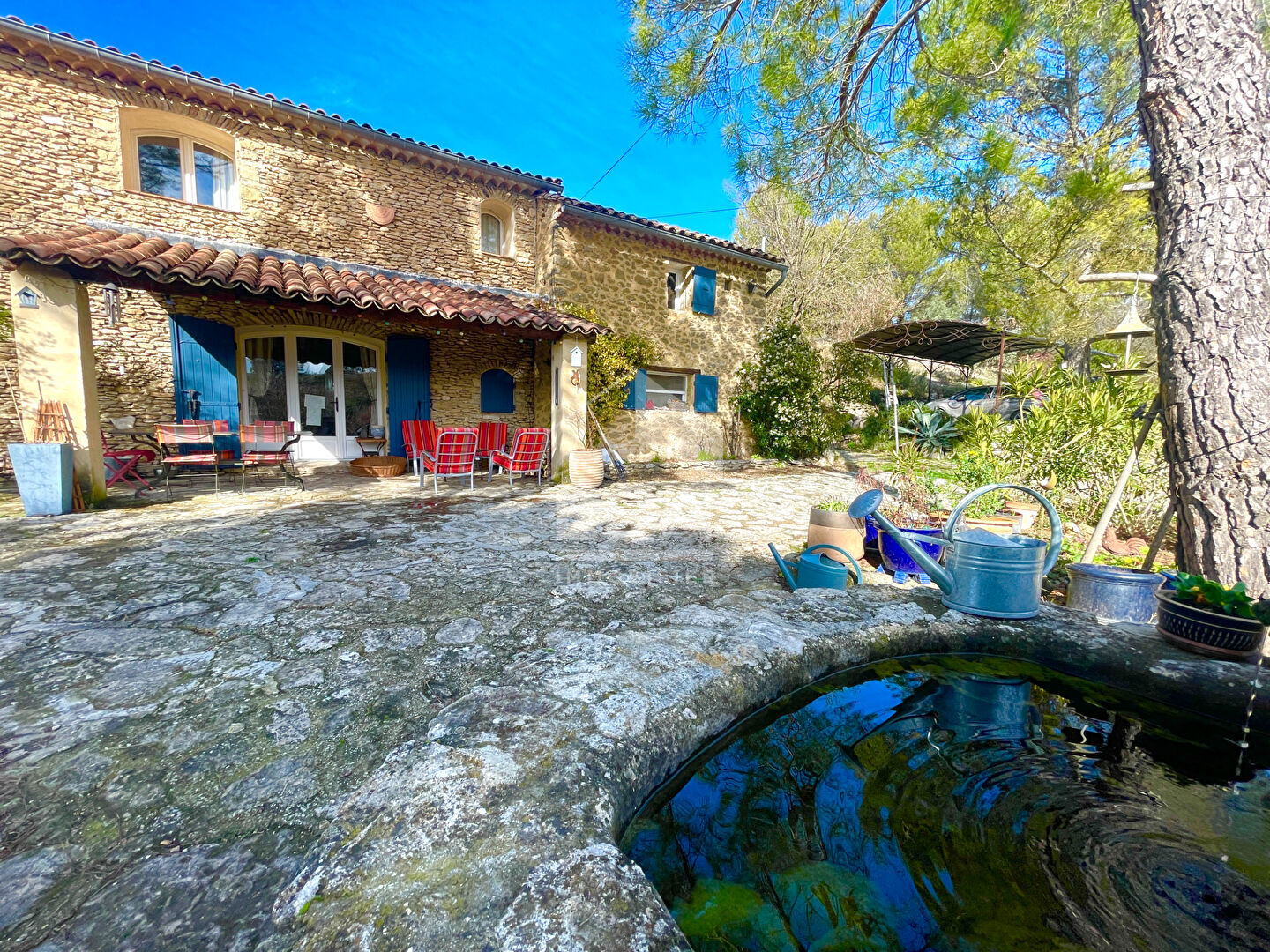 Agence immobilière de 
 ERA VENTOUX - ERA VENTOUX IMMOBILIER 
