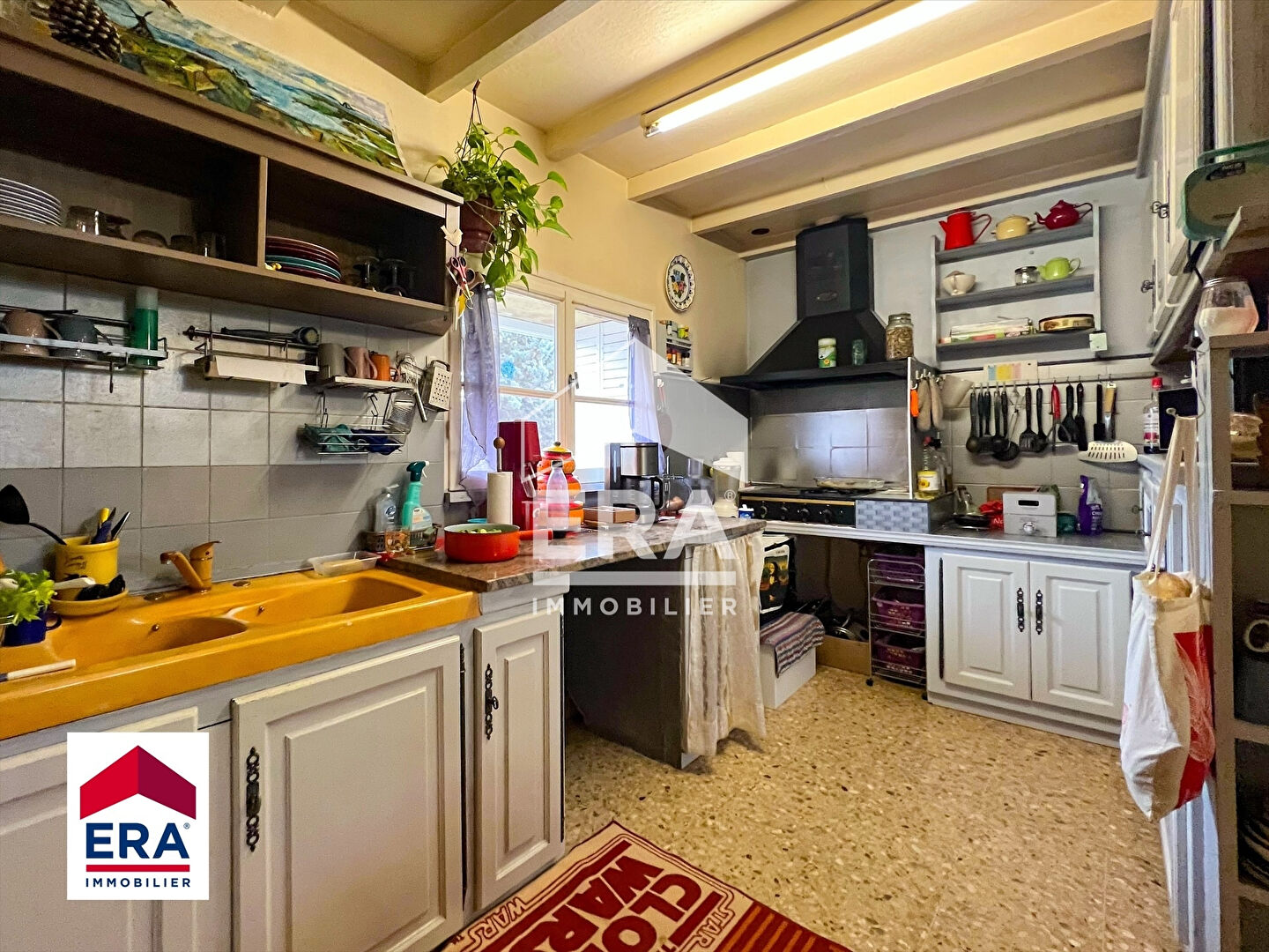 Agence immobilière de 
 ERA VENTOUX - ERA VENTOUX IMMOBILIER 
