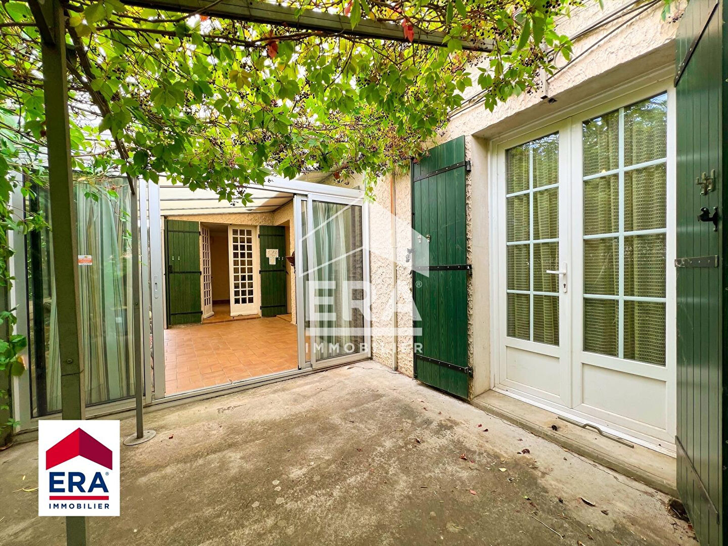 Agence immobilière de 
 ERA VENTOUX - ERA VENTOUX IMMOBILIER 
