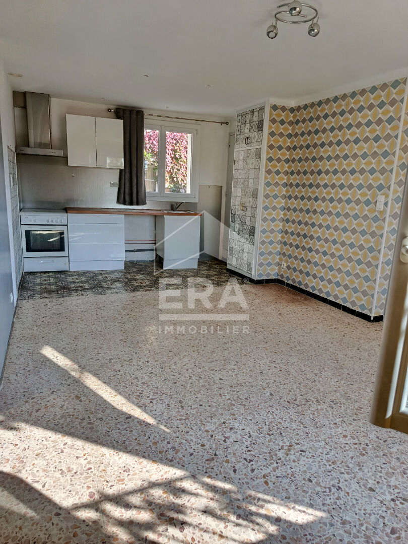 Photo Maison  77.05 m2 avec exterieur image 3/6