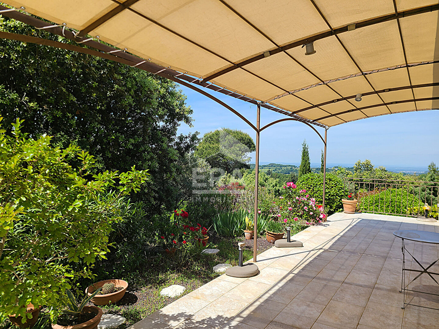 Agence immobilière de 
 ERA VENTOUX - ERA VENTOUX IMMOBILIER 
