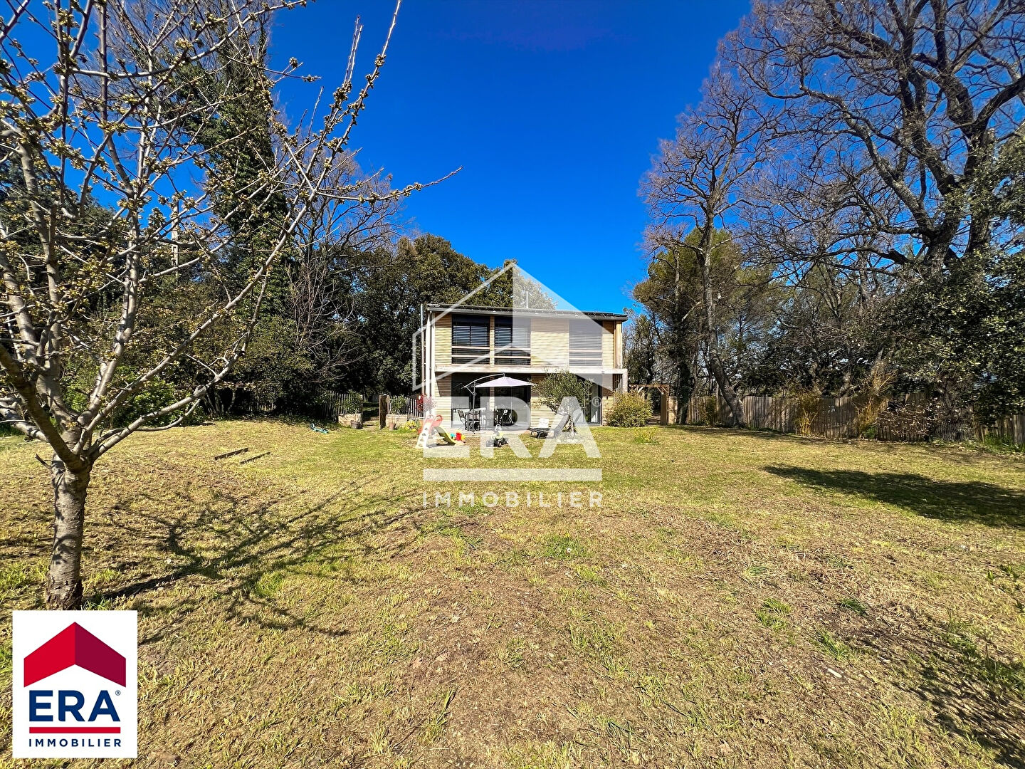 Agence immobilière de 
 ERA VENTOUX - ERA VENTOUX IMMOBILIER 
