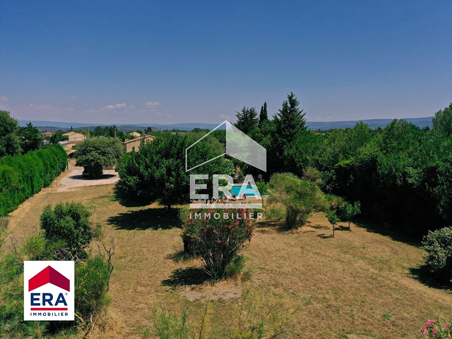 Agence immobilière de 
 ERA VENTOUX - ERA VENTOUX IMMOBILIER 
