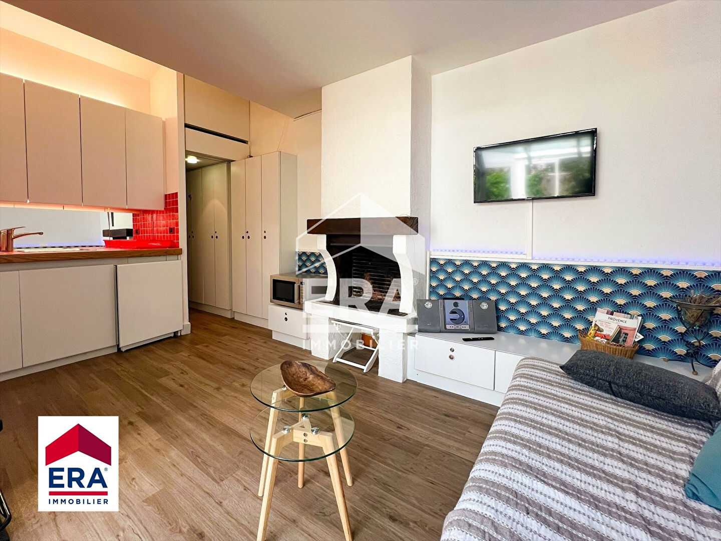 Agence immobilière de 
 ERA VENTOUX - ERA VENTOUX IMMOBILIER 
