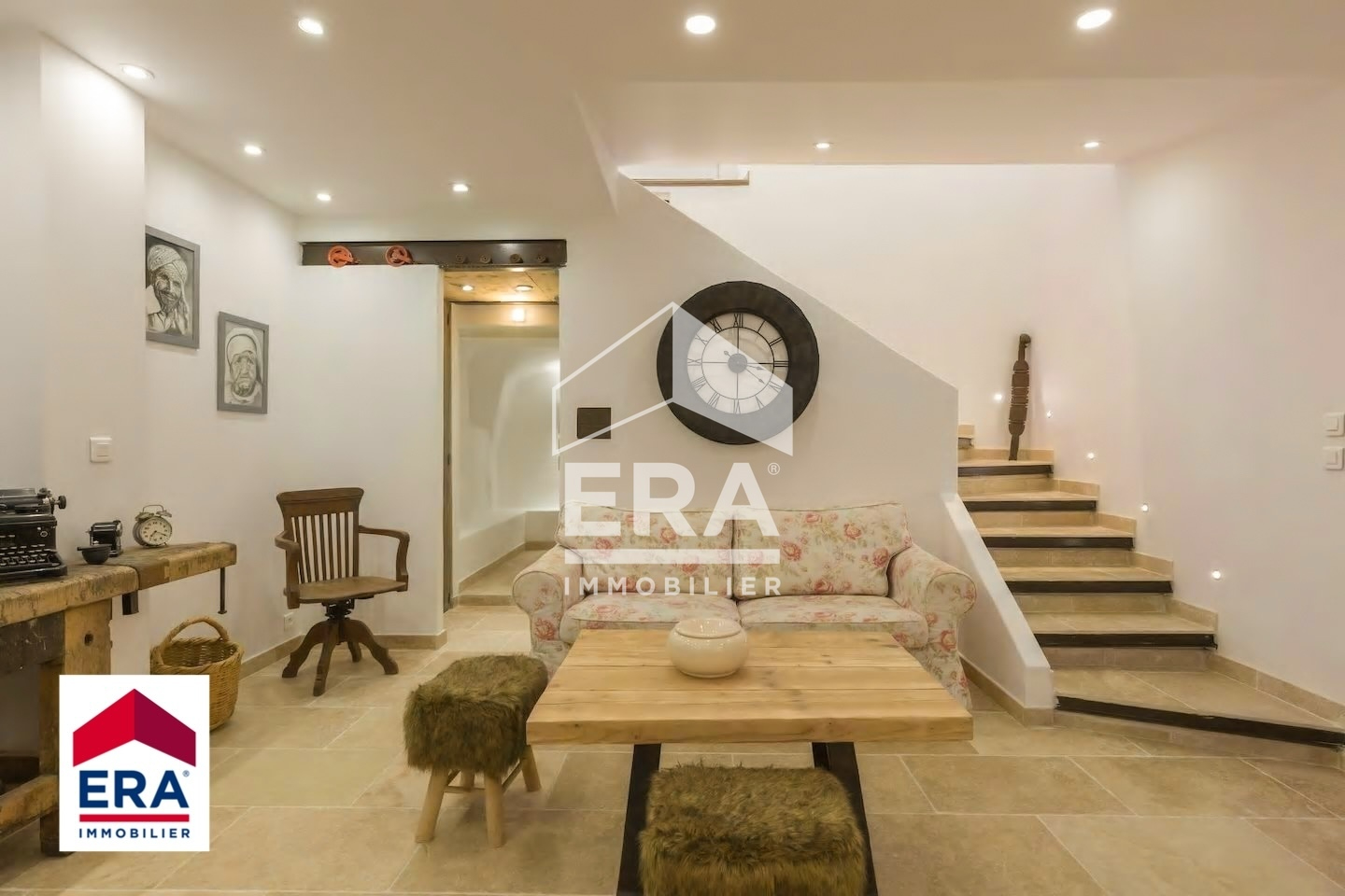 Agence immobilière de 
 ERA VENTOUX - ERA VENTOUX IMMOBILIER 
