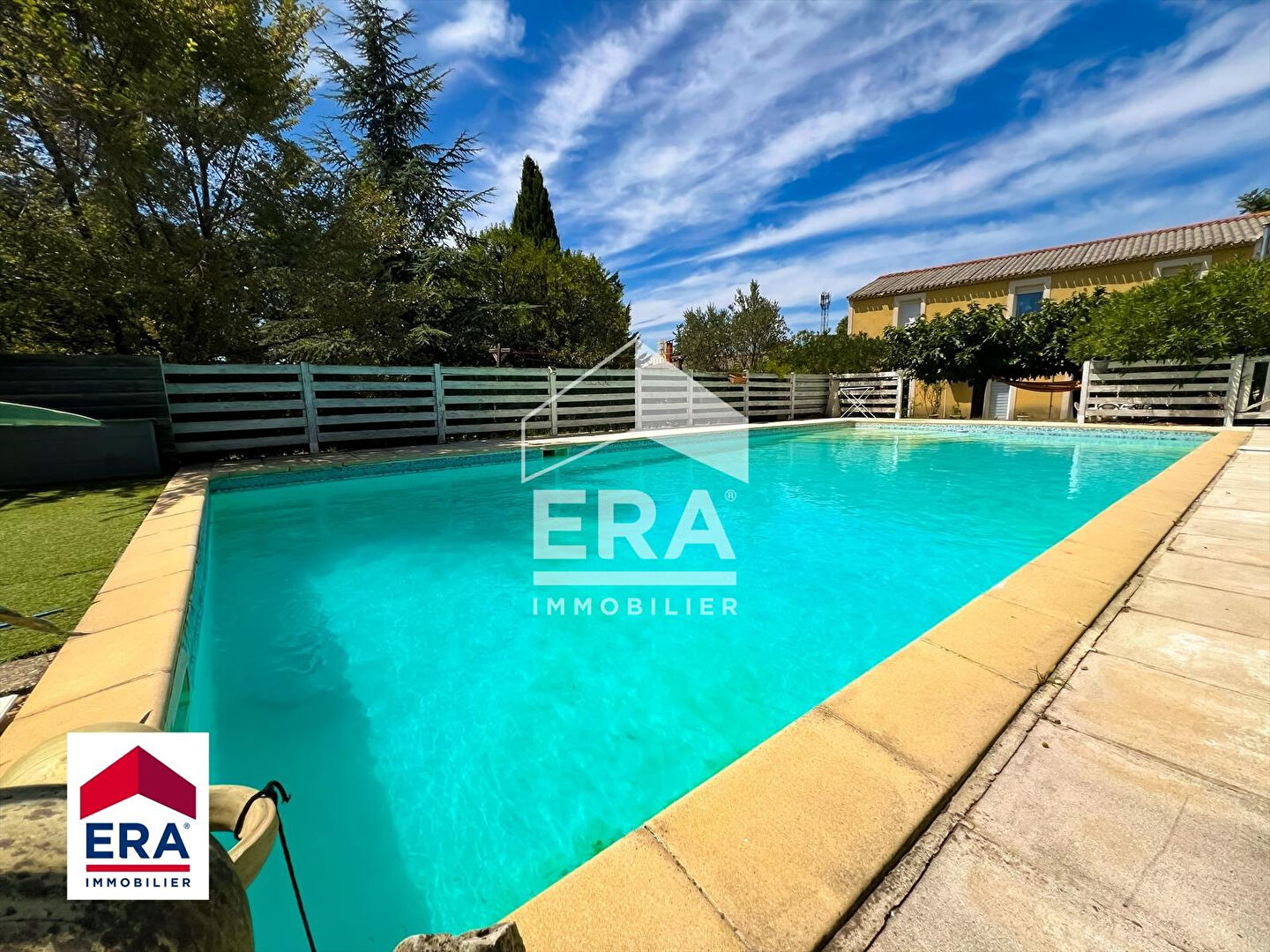 Agence immobilière de 
 ERA VENTOUX - ERA VENTOUX IMMOBILIER 
