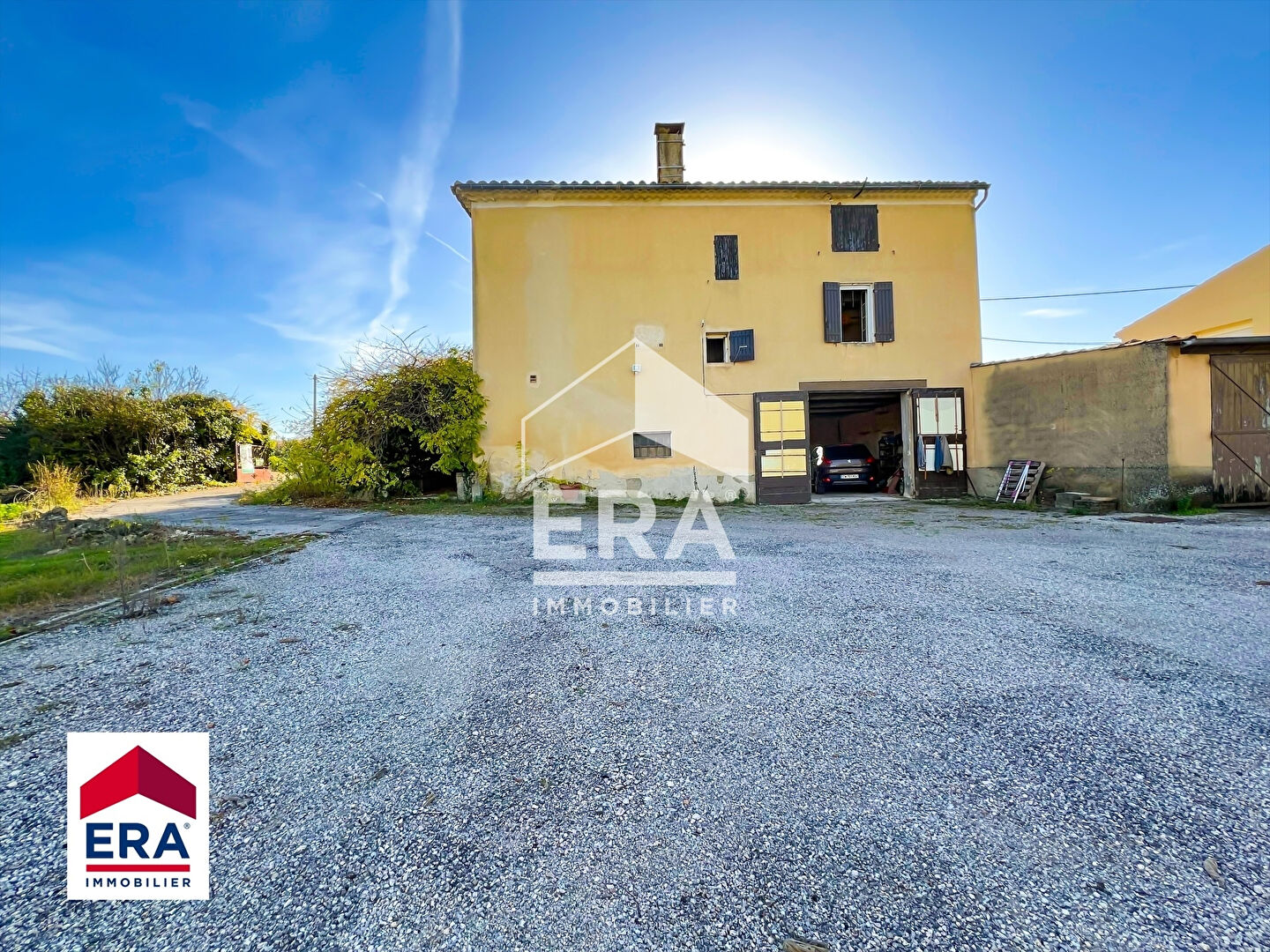 Maison de village-105 m2 avec terrain